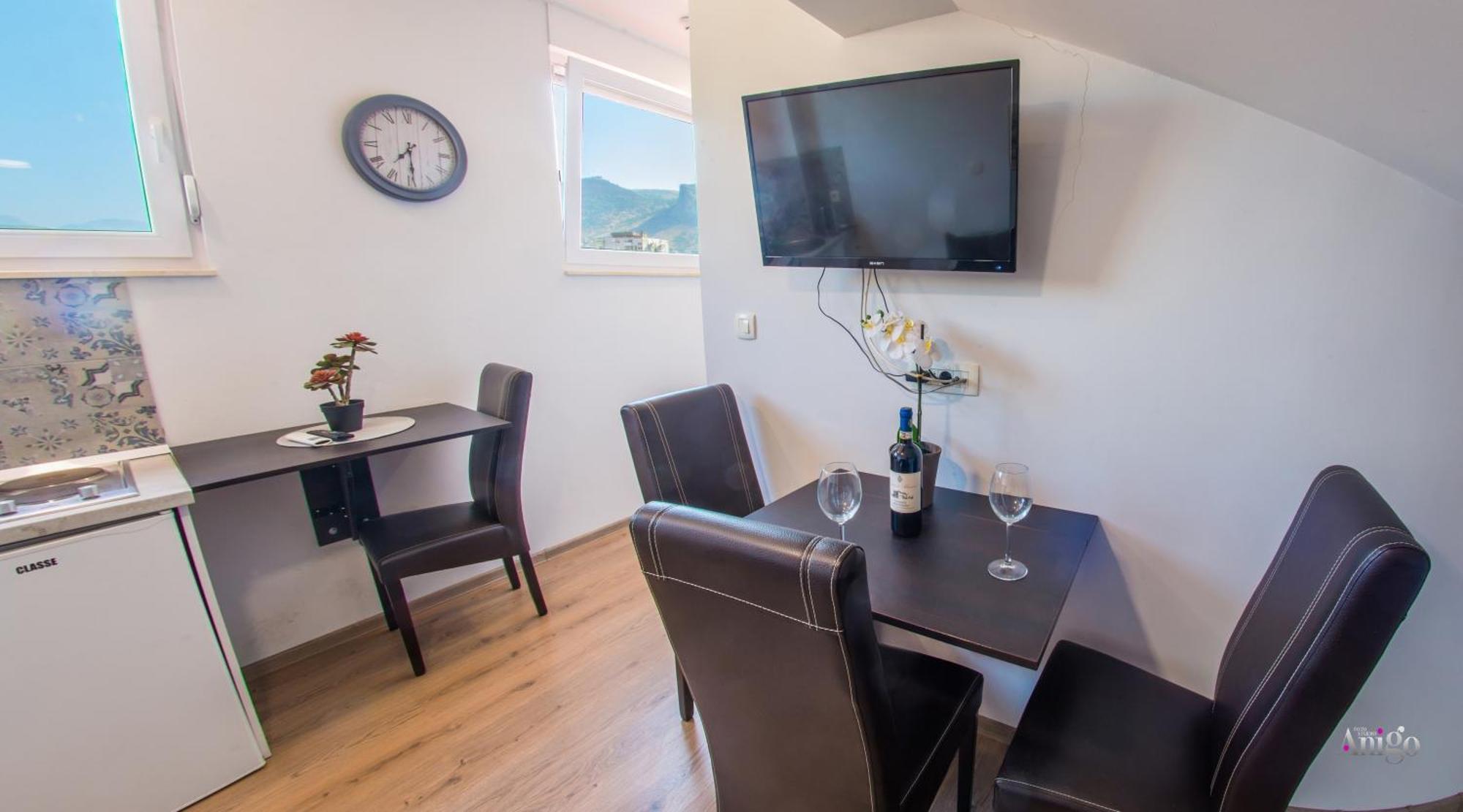 Apartments Enigma - With Private Parking Mostar Exterior photo